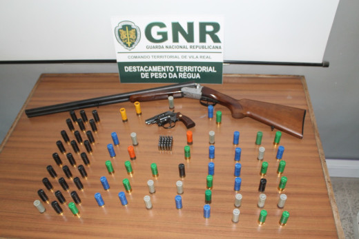 Foto de Peso da Régua –  Apreensão de armas de fogo por ameaças
