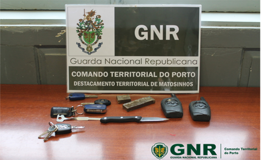 Foto de Matosinhos  – Constituição de arguida suspeita de furto
