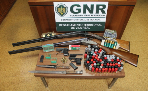 Foto de Vila Real – 2 detidos por posse de armas proibidas