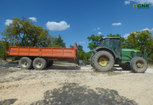 Foto de Ponte de Sor - Recuperados veículos agrícolas furtados