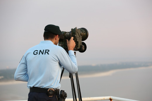 Foto de GNR deteta e resgata 102 migrantes na Grécia