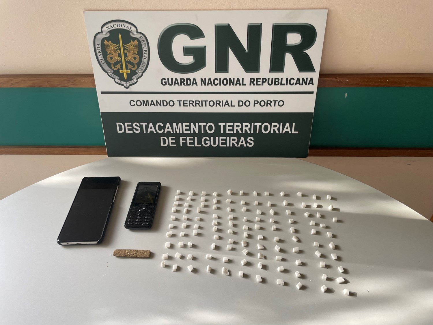 Foto de Felgueiras – Detido na posse de 116 doses de heroína