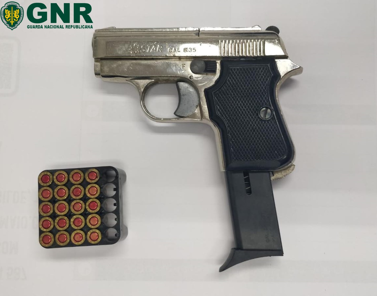 Foto de Vizela – Detido por posse ilegal de arma