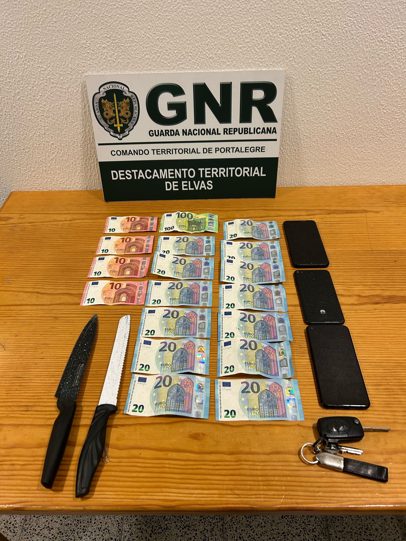 Foto de Campo Maior – Três detidos em flagrante por burla através de aplicação MB Way