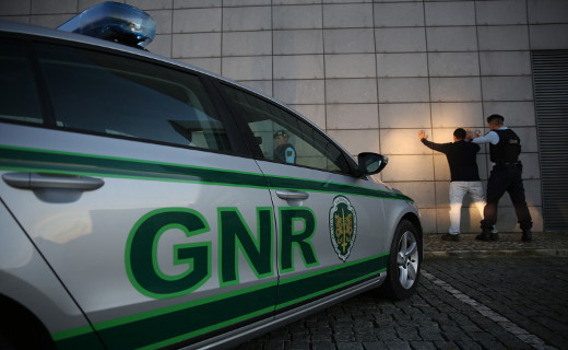 Palmela – Prisão preventiva por roubo com recurso a arma branca