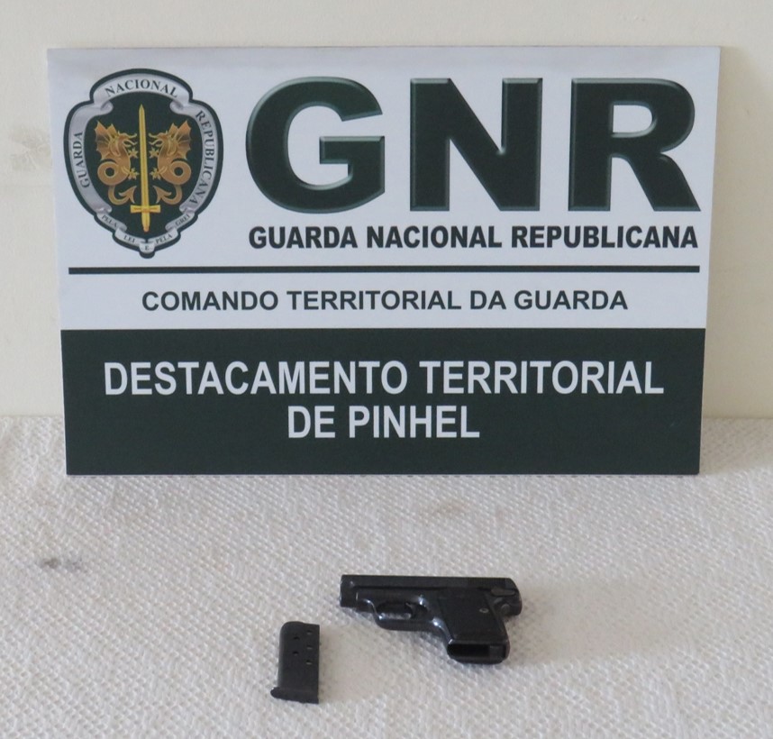Pinhel - Detido por posse ilegal de arma