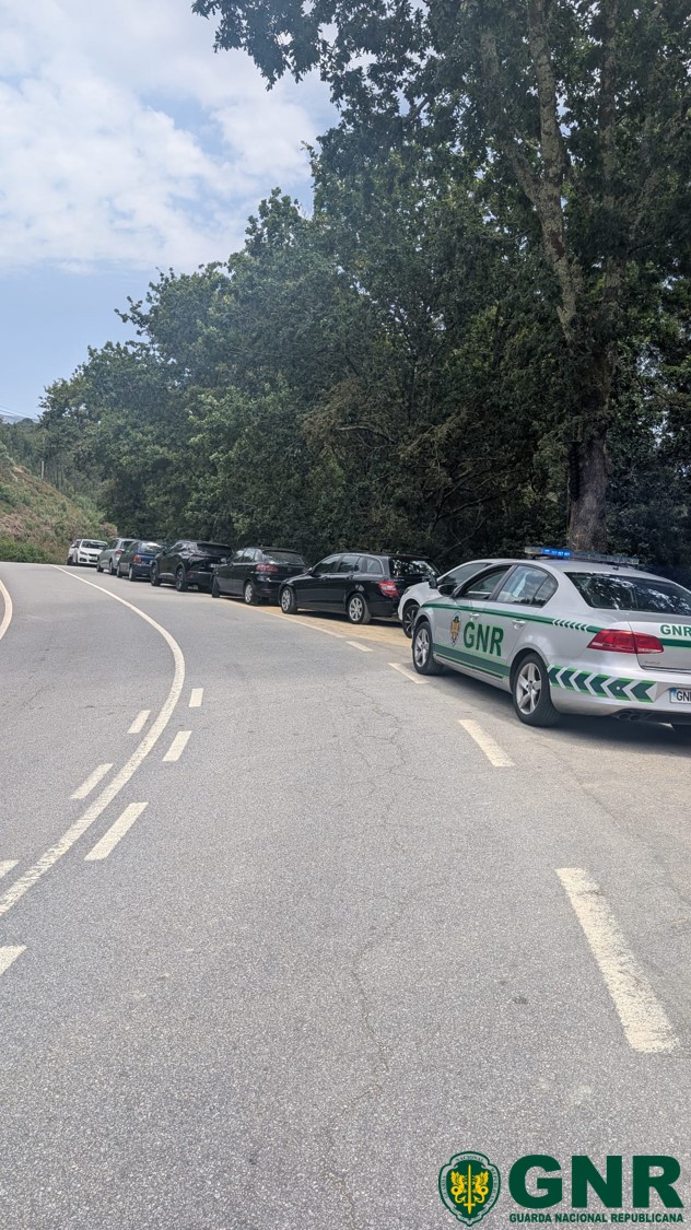 Foto de Viana do Castelo – GNR deteta 43 infrações por estacionamento irregular em operação de fiscalização junto à Lagoa da Esturranha