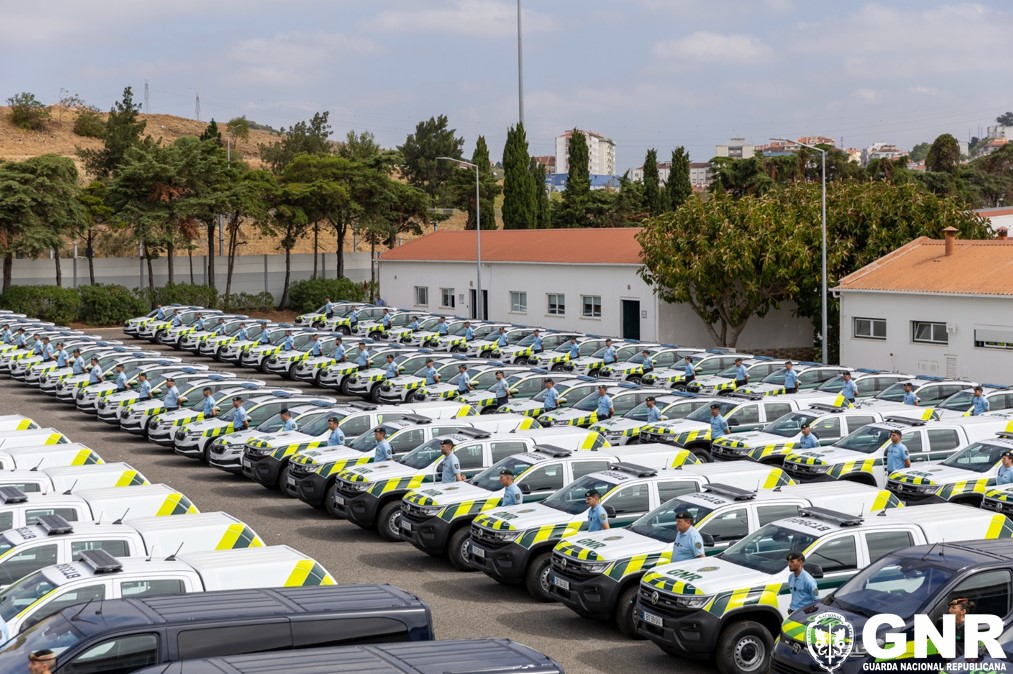 GNR reforça capacidade operacional em cerimónia de entrega de 113 novas viaturas