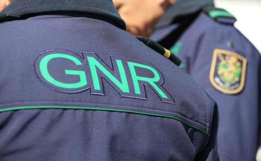 Operação de combate ao narcotráfico – GNR, com apoio da Guardia Civil, detém 49 pessoas  