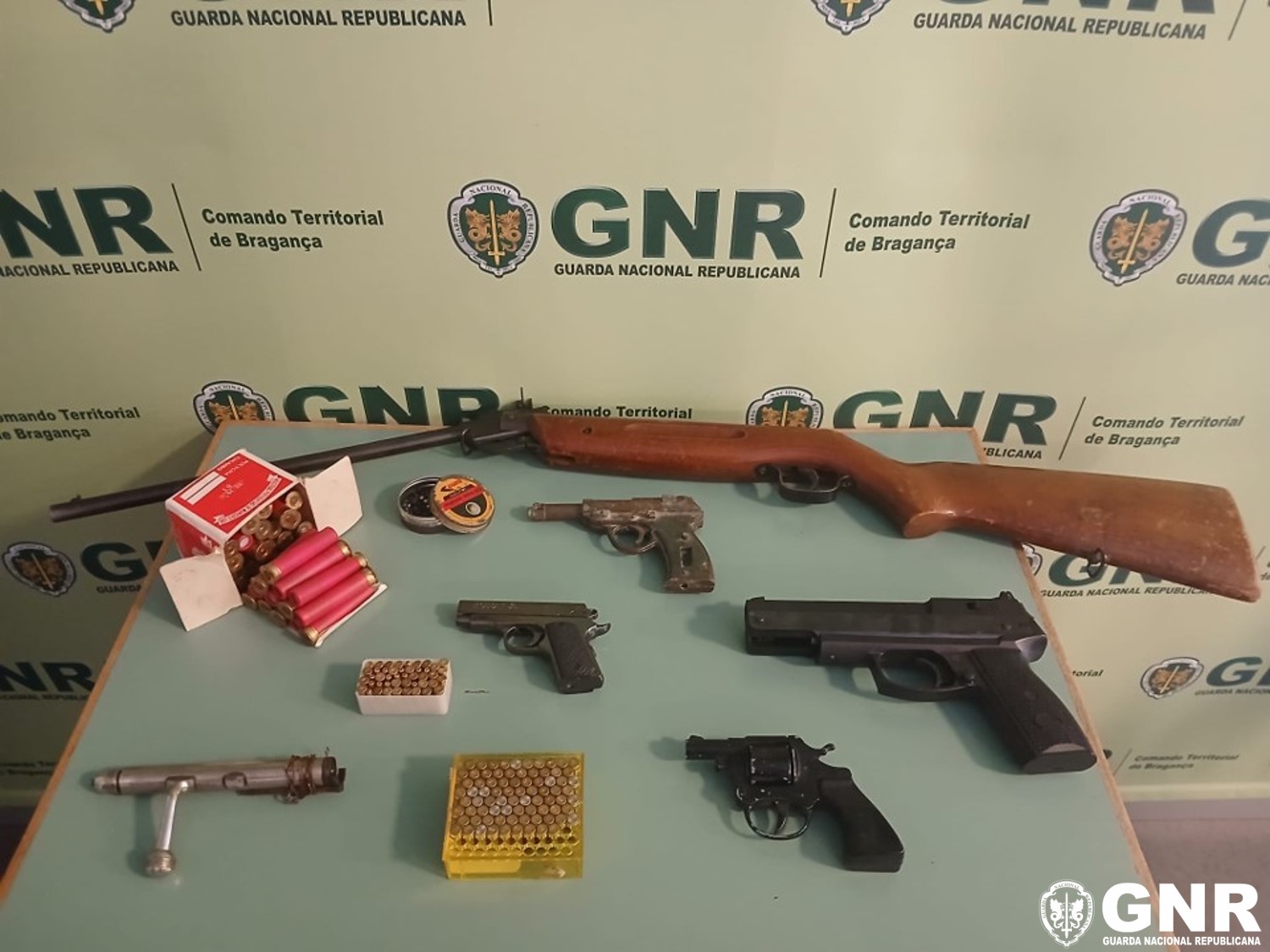 Mirandela – Pulseira eletrónica por violência doméstica
