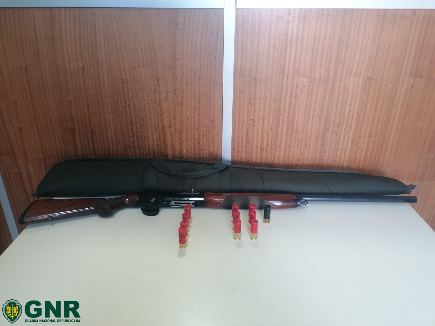 Vagos – Detido em flagrante por caça em área de proteção