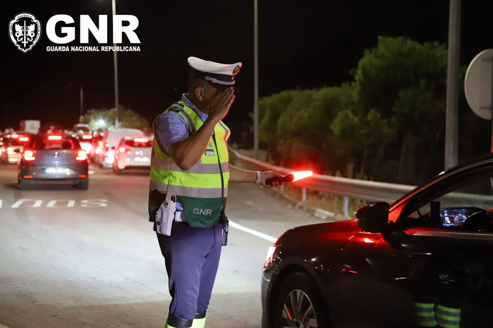 Seixal – Oito detidos e 51 condutores sob influência de álcool na Área de Serviço do Seixal na A2