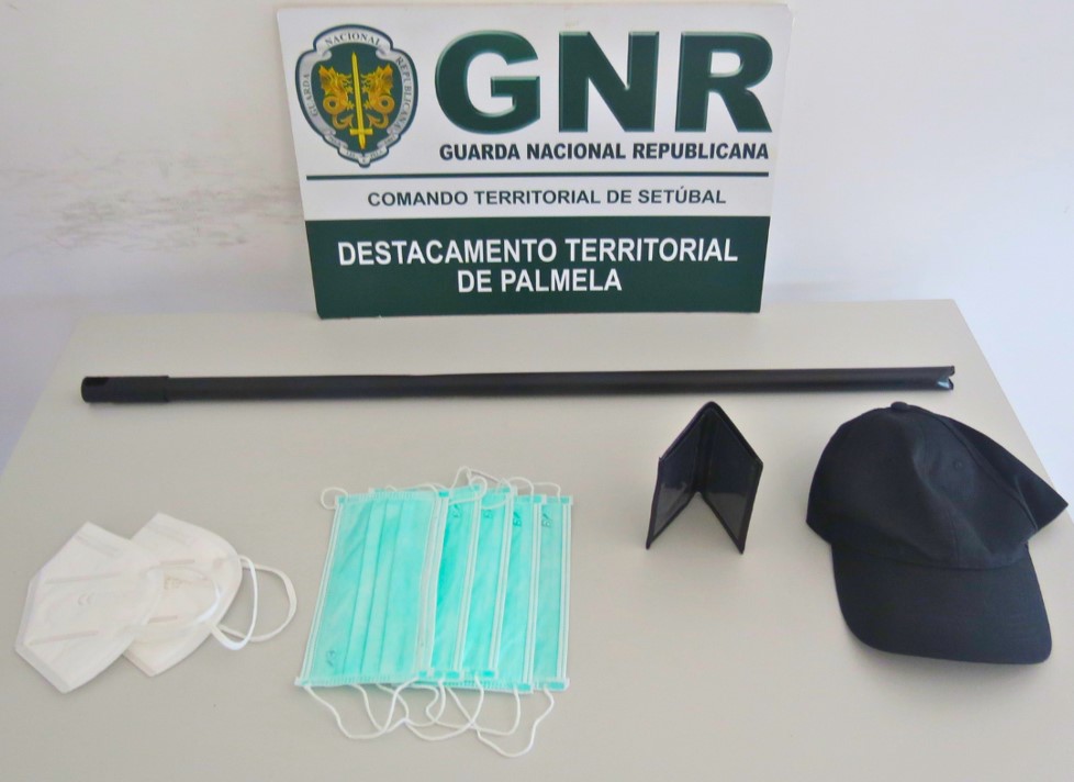 Montijo – Um detido e dois arguidos por crime de burla