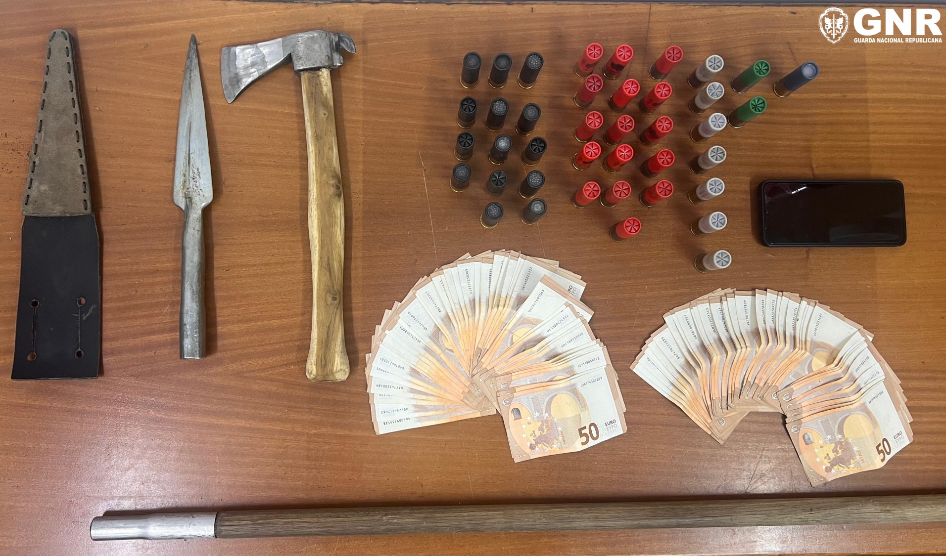 Trofa – Detido por posse de armas proibidas