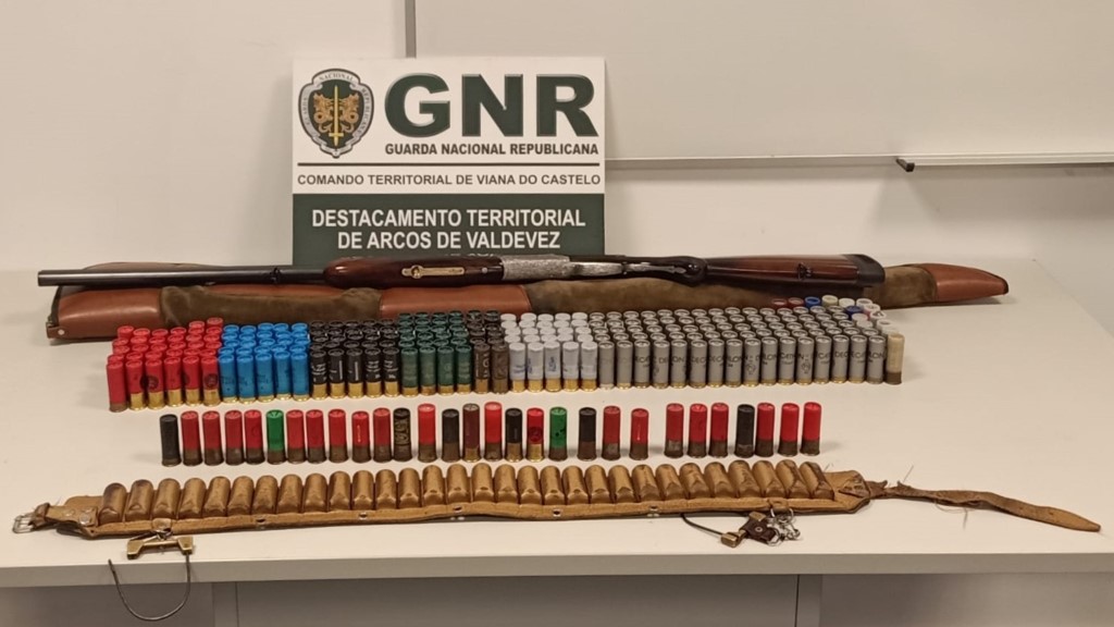 Ponte da Barca – Detido por violência doméstica