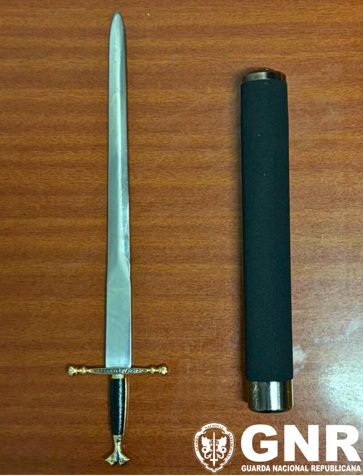 Almada – Detido por posse de armas proibidas