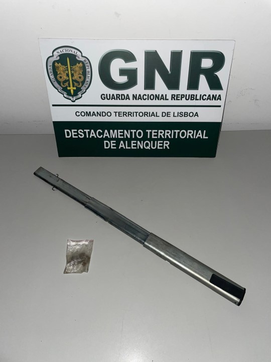 Cadaval – Detido por posse de arma proibida