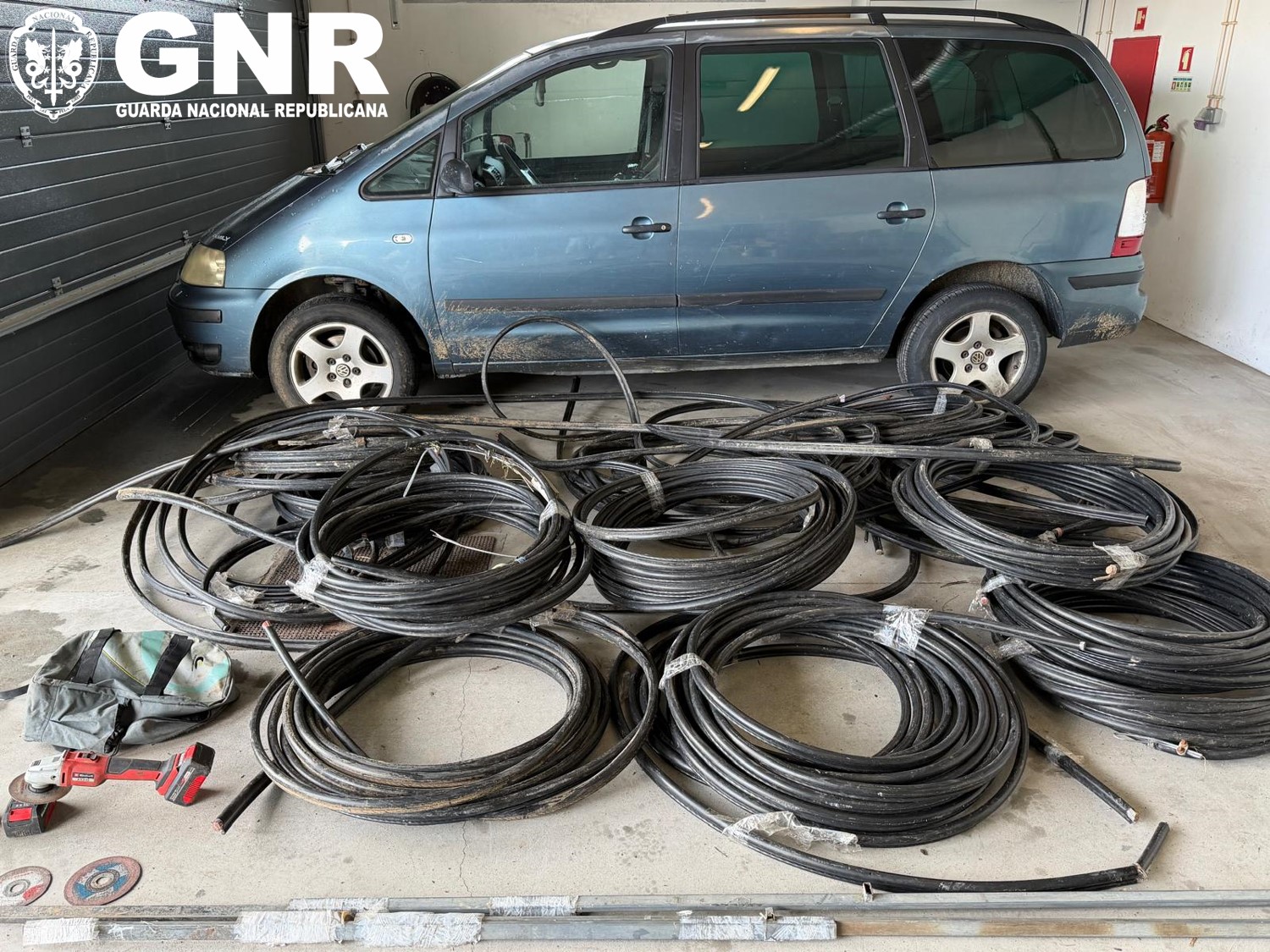 Castelo Branco – Dois detidos em flagrante por furto de metais não preciosos