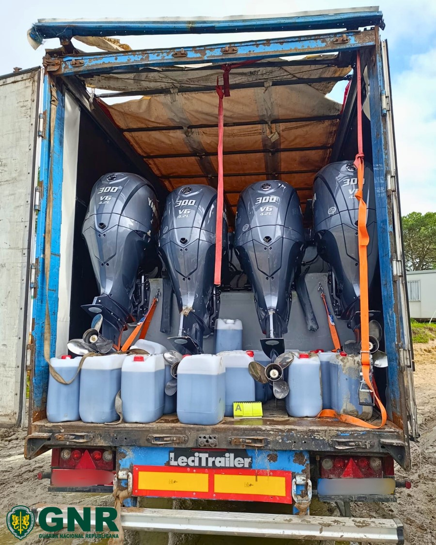 Setúbal – Apreensão de embarcação de alta velocidade