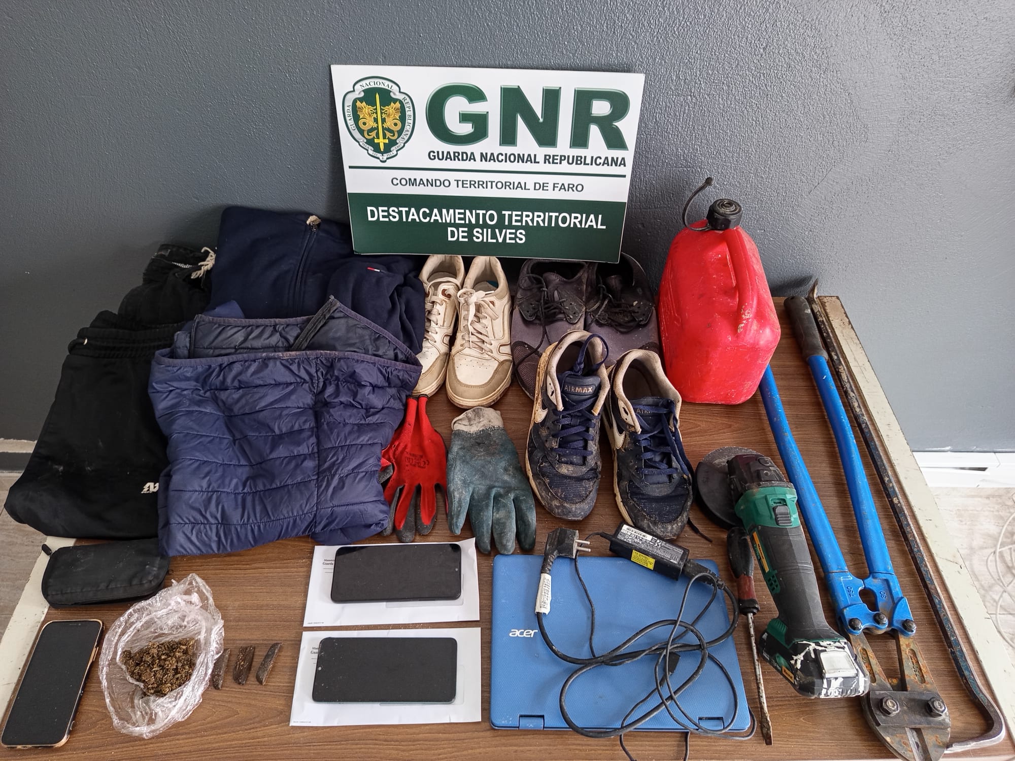 Foto de Silves – Prisão preventiva por furtos