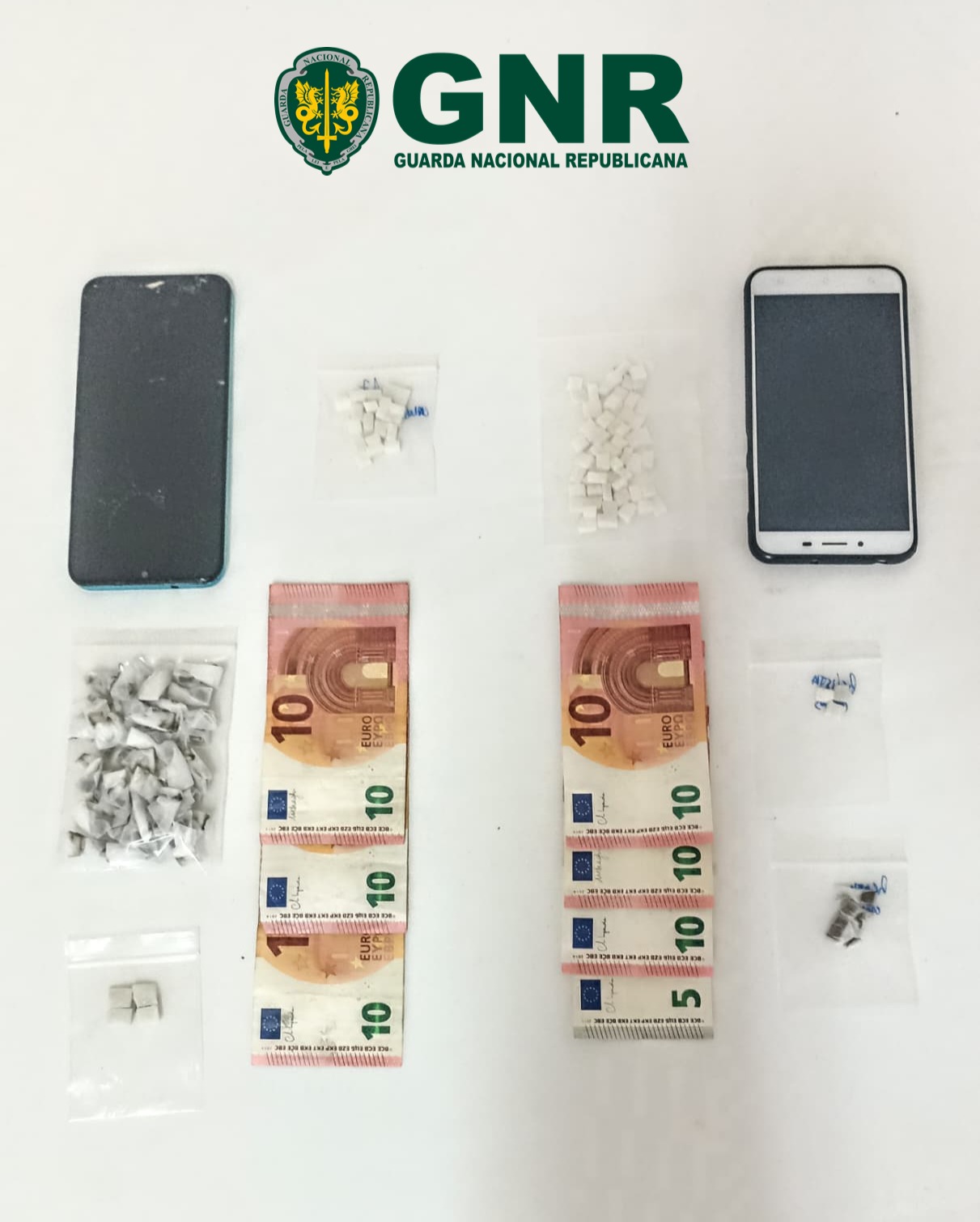 Guimarães - Detidos por tráfico de estupefacientes