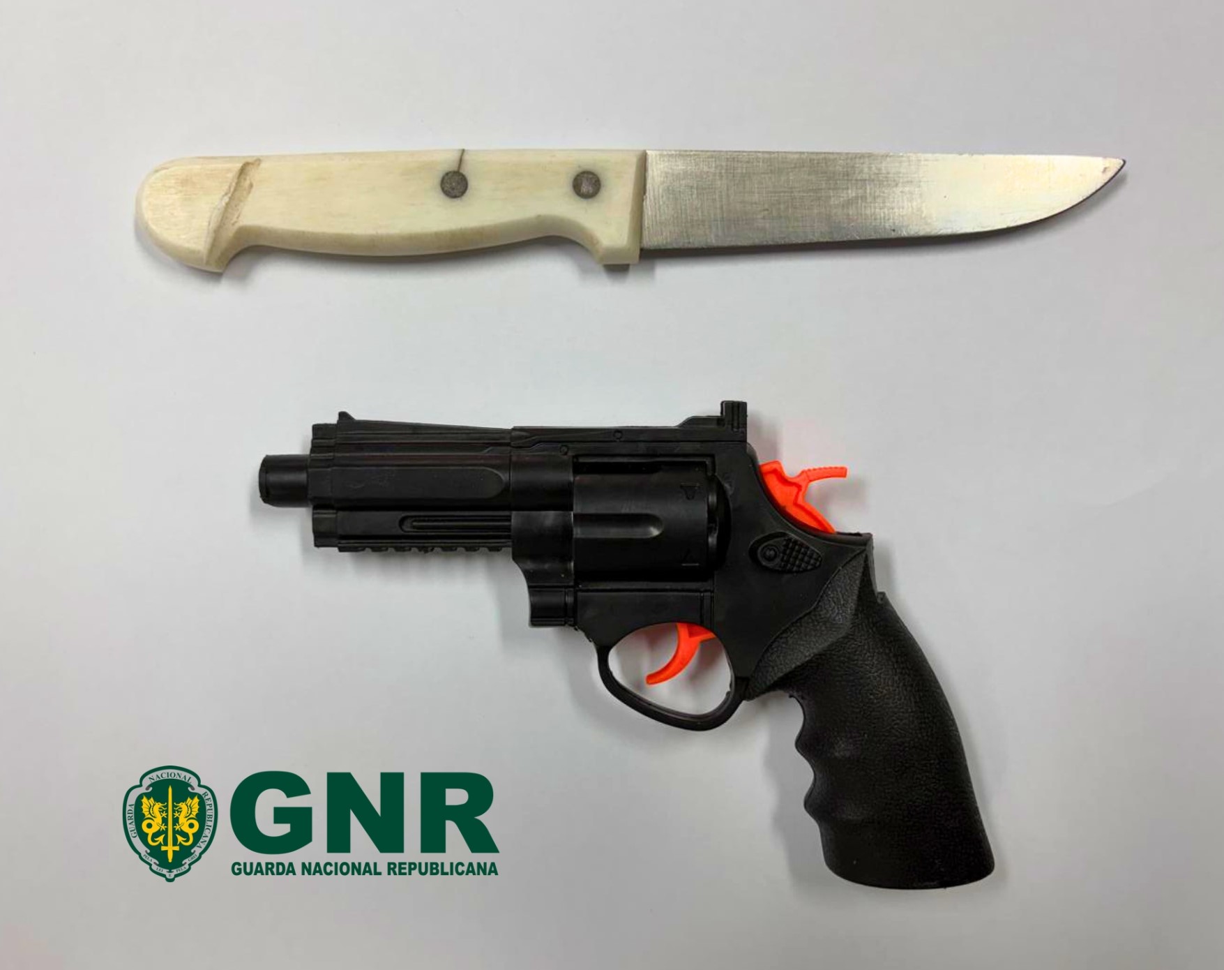 Moita – Identificados por tentativa de roubo na via pública