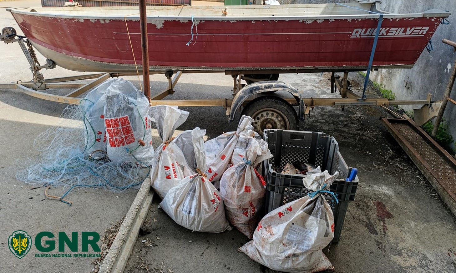 Mourão – Identificados pescadores sem licença