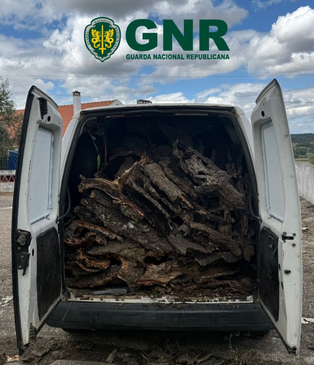 Mora – Identificado por furto de 420 quilos  de cortiça