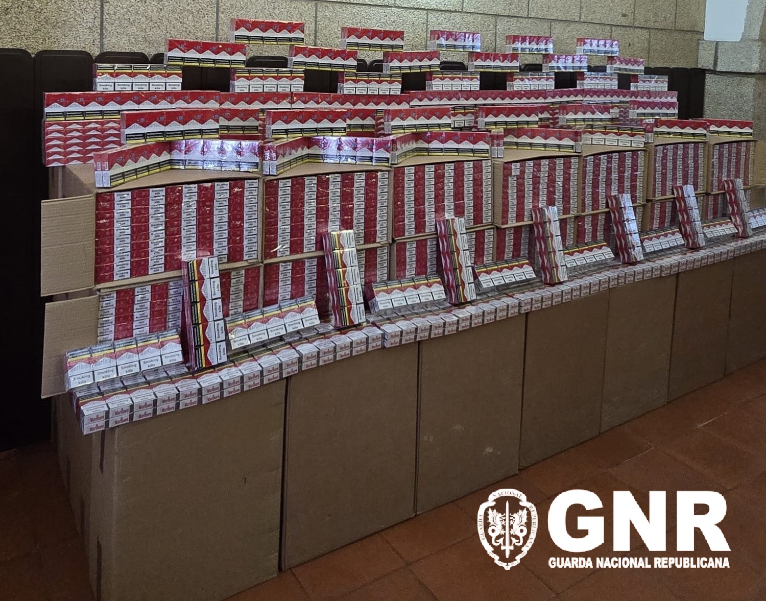 Lousada – GNR apreende mais de meio milhão de cigarros