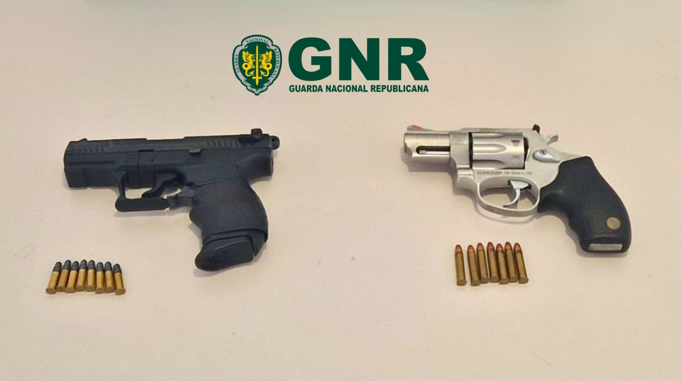 Setúbal – Detido e apreensão de armas por violência doméstica