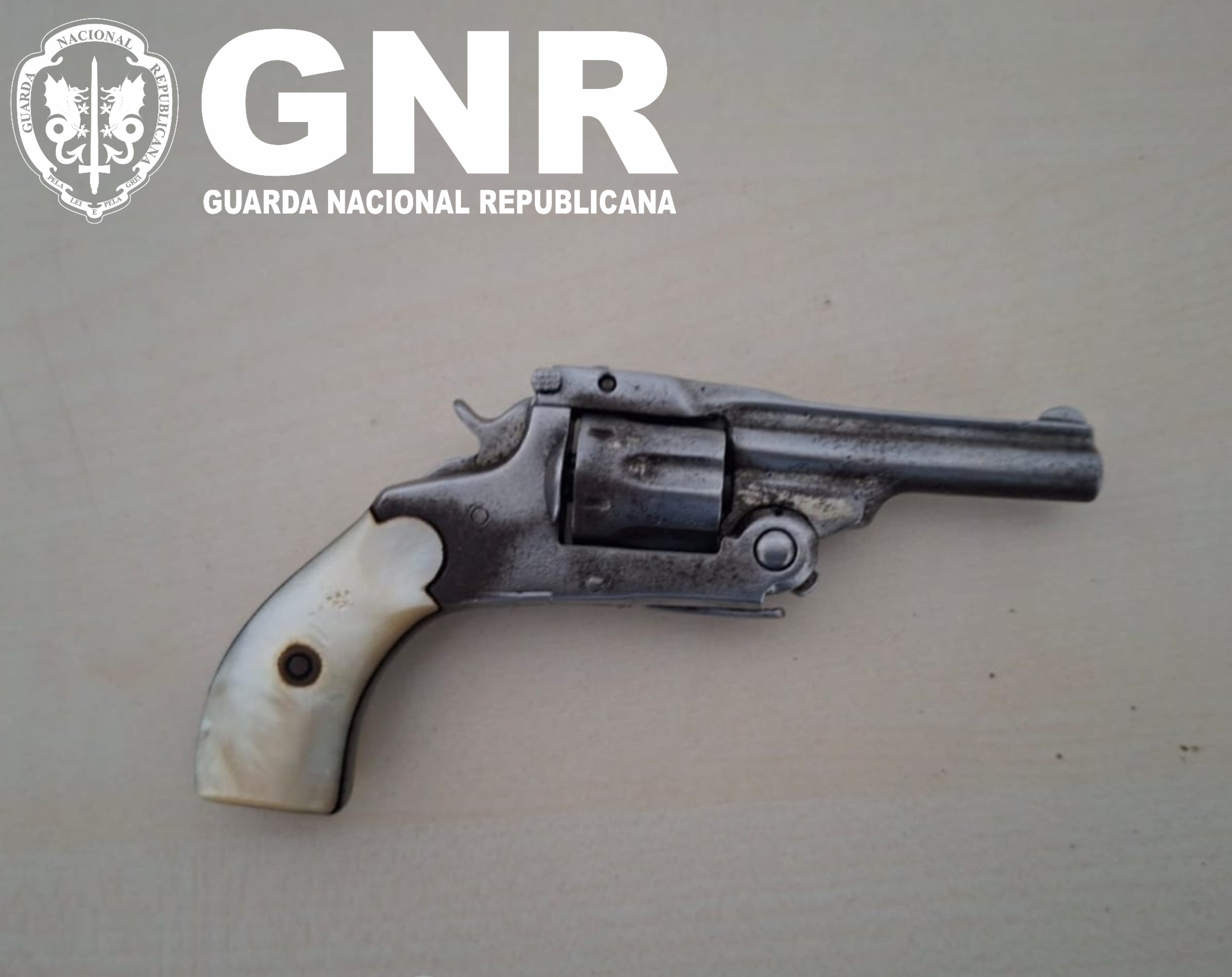 Paços de Ferreira – Detido por posse ilegal de arma